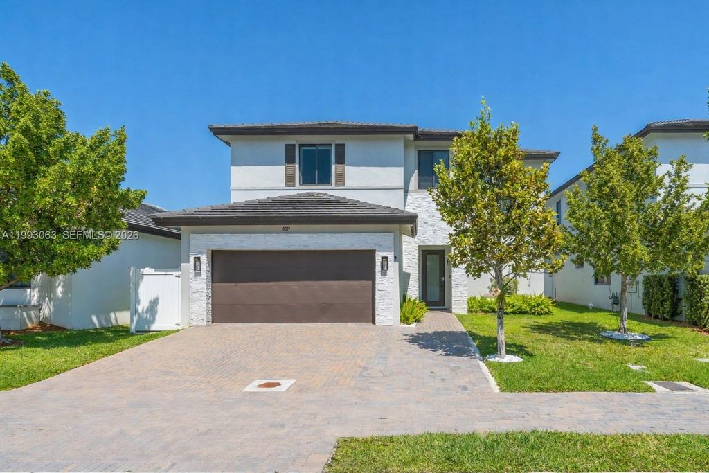 8019 NW 46th Terrace, Doral, FL 33166