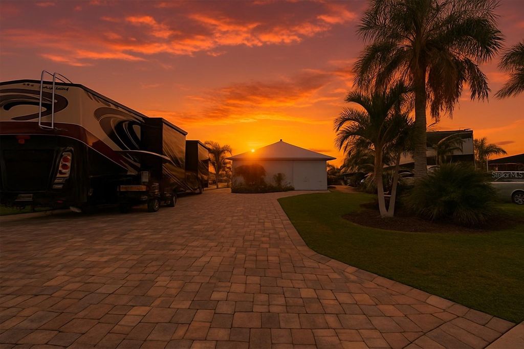 8234 SW SAND CRANE CIRCLE, Arcadia, FL 34269