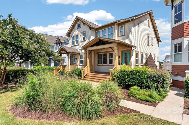 720 Waterscape Court, Rock Hill, SC 29730
