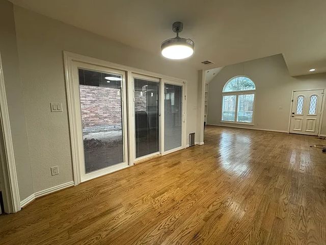 6015 Willow Wood Lane, Dallas, TX 75252