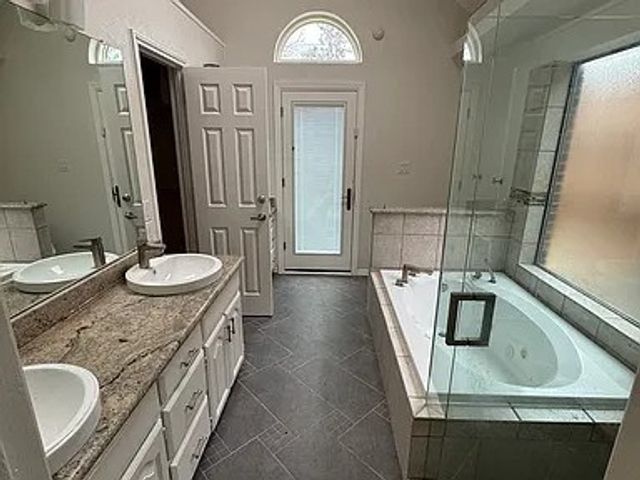 6015 Willow Wood Lane, Dallas, TX 75252