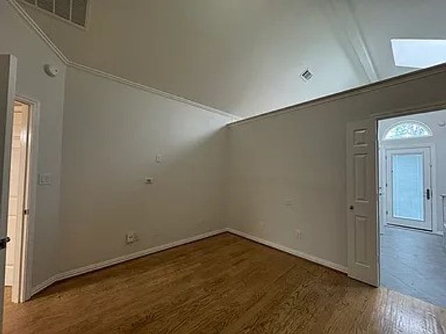6015 Willow Wood Lane, Dallas, TX 75252