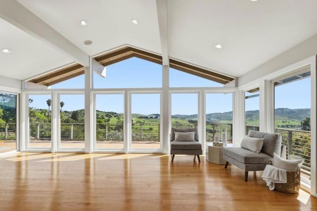 20768 Scenic Vista Drive, San Jose, CA 95120