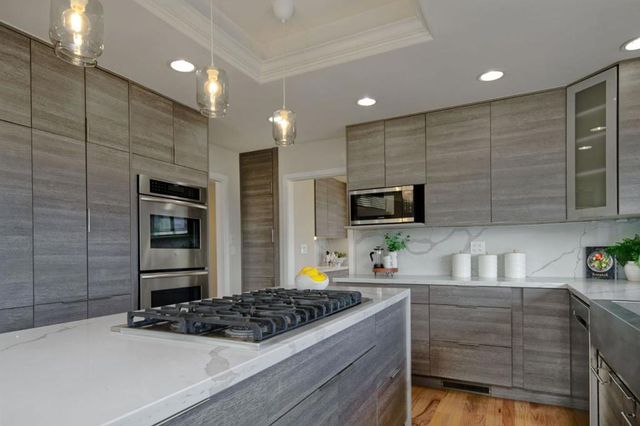 20768 Scenic Vista Drive, San Jose, CA 95120