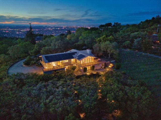 20768 Scenic Vista Drive, San Jose, CA 95120