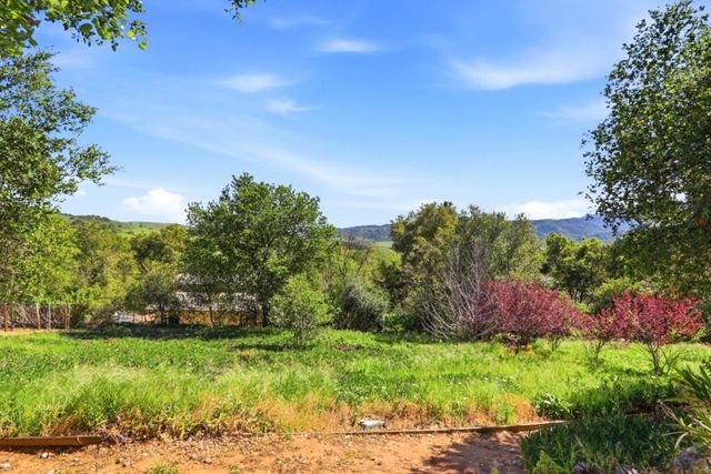 20768 Scenic Vista Drive, San Jose, CA 95120