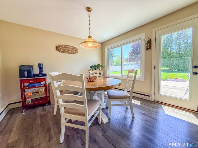 14 Lynn Avenue, Plymouth, CT 06786