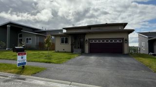 1226 Northpointe Bluff Drive, Anchorage, AK 99501