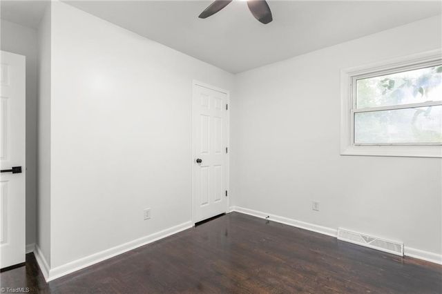2525 Harley Drive, Greensboro, NC 27406
