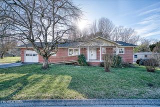131 Old Watkins Rd, Crossville, TN 38555
