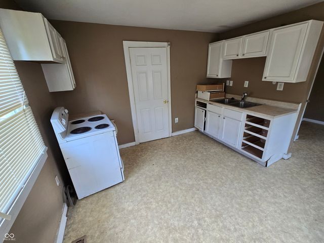 654 N Alton Avenue, Indianapolis, IN 46222