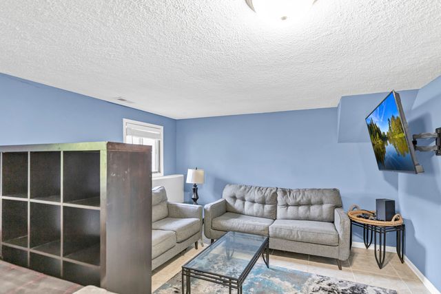 2315 Stepstone Lane, Hanover Park, IL 60133