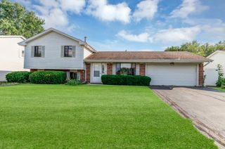 2315 Stepstone Lane, Hanover Park, IL 60133