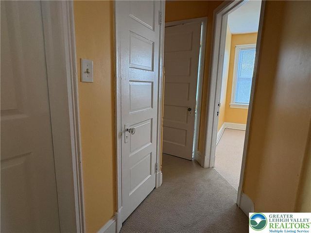 754 East Washington Avenue, Bethlehem City, PA 18017