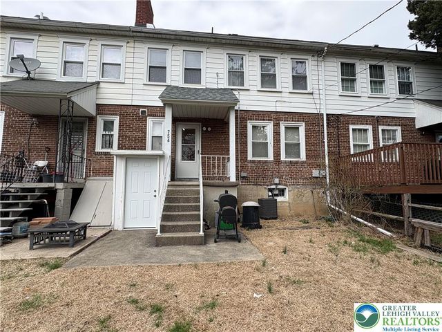 754 East Washington Avenue, Bethlehem City, PA 18017