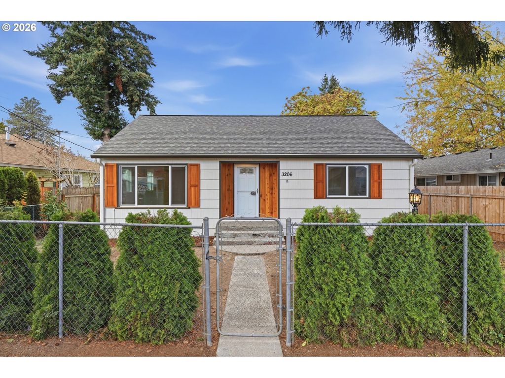 3206 DRUMMOND Ave, Vancouver, WA 98661