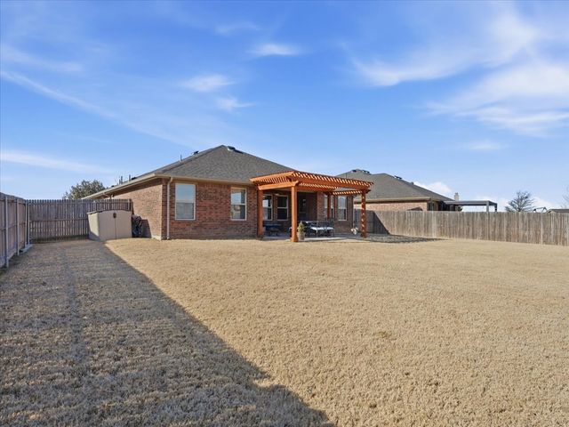 357 Coral Vine Lane, Burleson, TX 76028