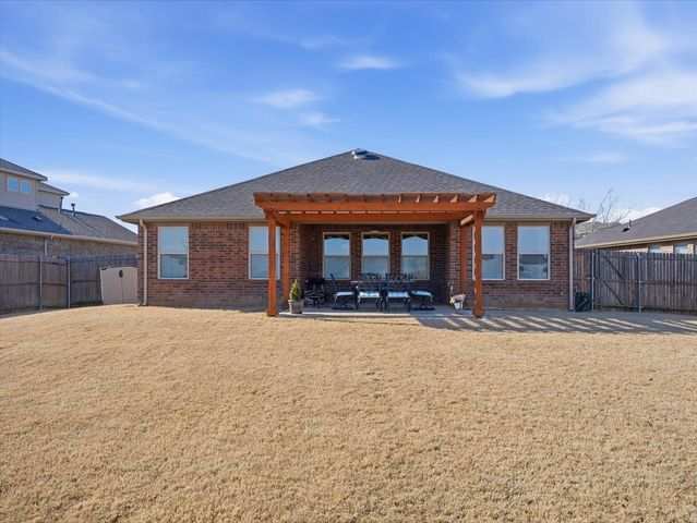 357 Coral Vine Lane, Burleson, TX 76028