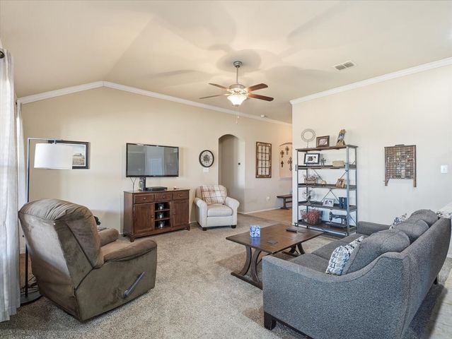 357 Coral Vine Lane, Burleson, TX 76028