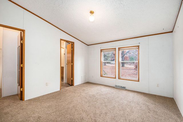 3260 W Ridge Street, White Cloud, MI 49349