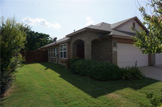 1433 Ravenwood Drive, Mansfield, TX 76063
