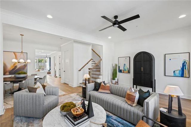 3470 Commander Cove, Suwanee, GA 30024