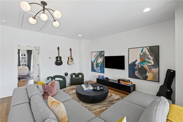 3470 Commander Cove, Suwanee, GA 30024