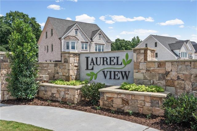 3470 Commander Cove, Suwanee, GA 30024