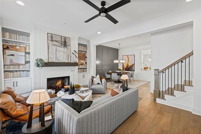3470 Commander Cove, Suwanee, GA 30024