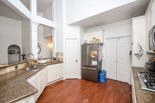 24010 Doverwick Drive, Tomball, TX 77375