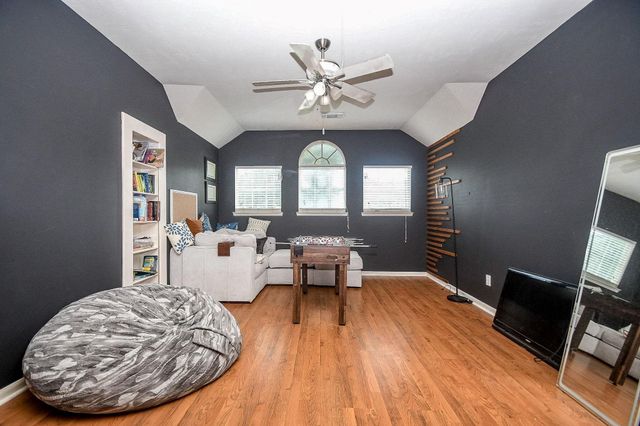 24010 Doverwick Drive, Tomball, TX 77375