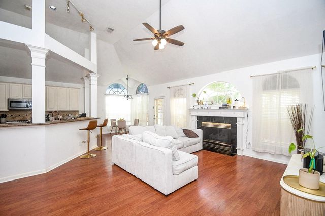 24010 Doverwick Drive, Tomball, TX 77375