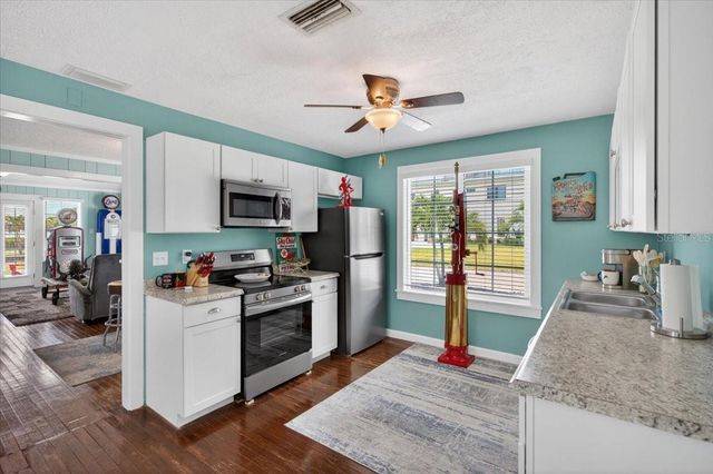 216 SUNRISE DRIVE, Nokomis, FL 34275