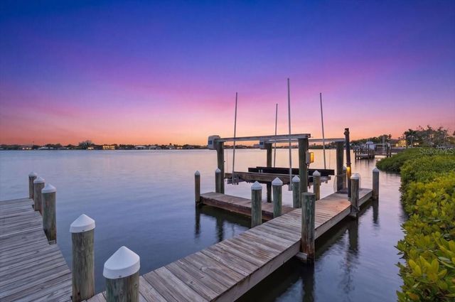 216 SUNRISE DRIVE, Nokomis, FL 34275