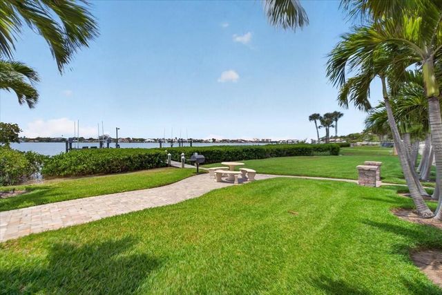 216 SUNRISE DRIVE, Nokomis, FL 34275