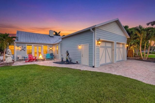 216 SUNRISE DRIVE, Nokomis, FL 34275