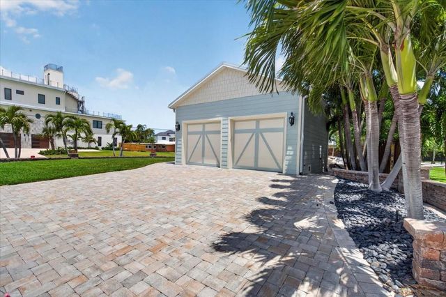 216 SUNRISE DRIVE, Nokomis, FL 34275