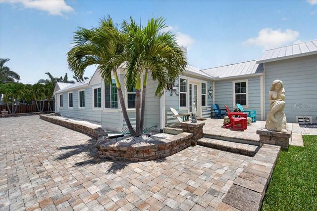 216 SUNRISE DRIVE, Nokomis, FL 34275