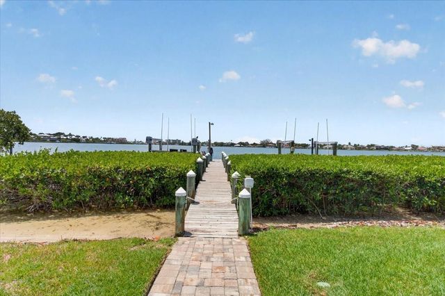 216 SUNRISE DRIVE, Nokomis, FL 34275