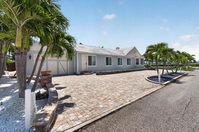 216 SUNRISE DRIVE, Nokomis, FL 34275