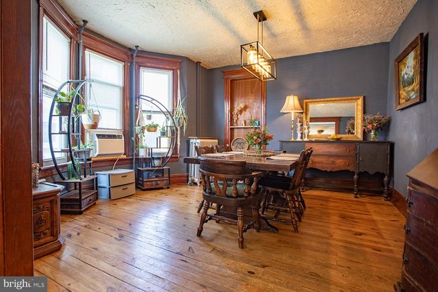 329 W WALNUT ST, Kutztown, PA 19530