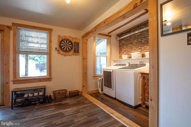 329 W WALNUT ST, Kutztown, PA 19530