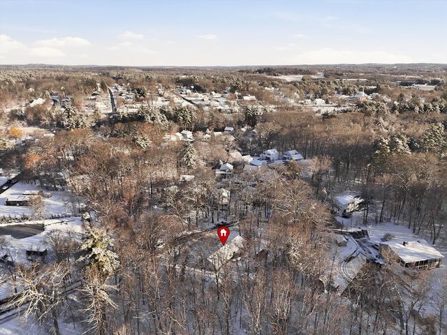 186 Mohawk Trl, Haverhill, MA 01832