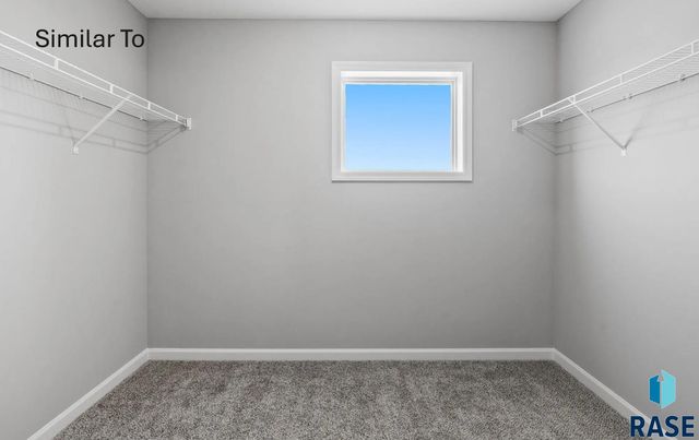 6309 W Valentine St Street, Sioux Falls, SD 57107