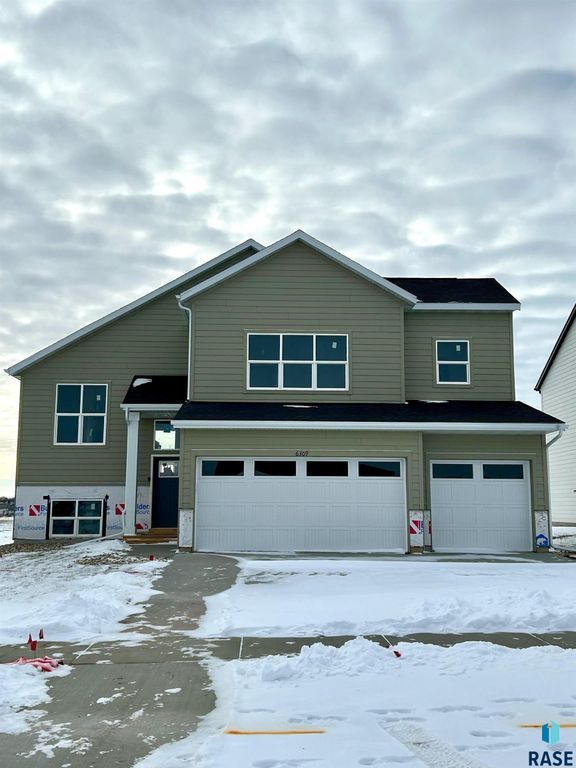 6309 W Valentine St Street, Sioux Falls, SD 57107