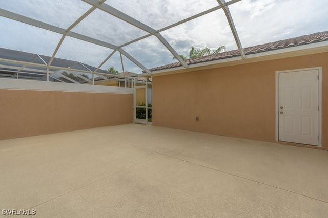 8108 Josefa WAY, Naples, FL 34114