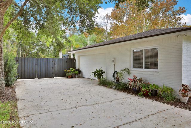 33 SAILFISH Drive, Ponte Vedra Beach, FL 32082
