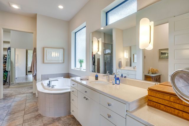 5604 Medinah Court, Granbury, TX 76049