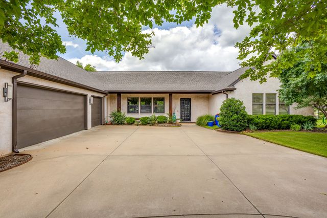 5604 Medinah Court, Granbury, TX 76049