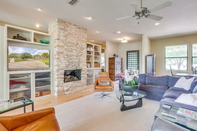 5604 Medinah Court, Granbury, TX 76049